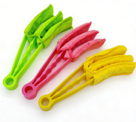 מנקה תריסים עם שרוול מיקרופייבר, מברשת אבק לניקוי תריסים